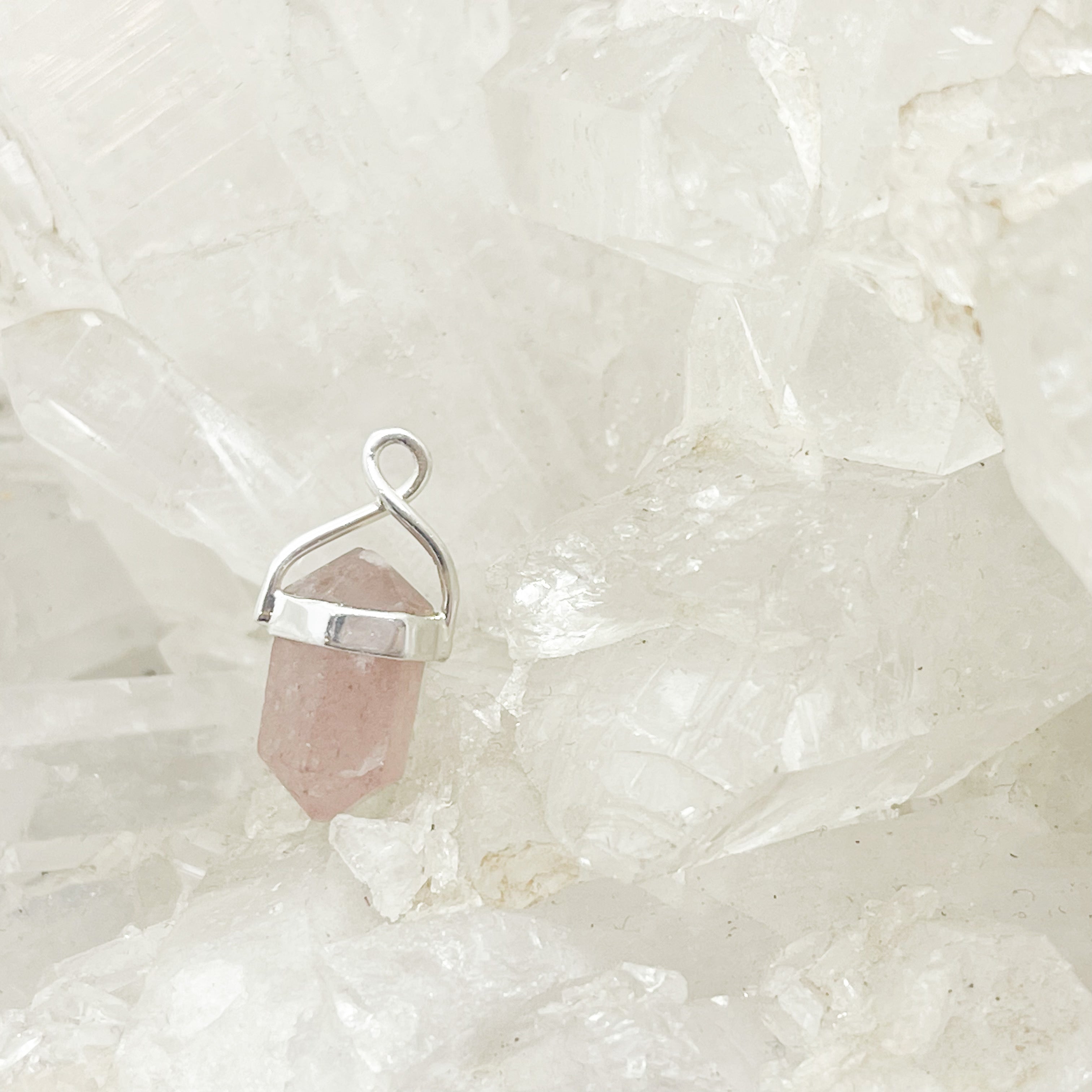 Faceted Rose Quartz Pendants - X Large Stones Faceted Rose Quartz Pendants - X Large Stones